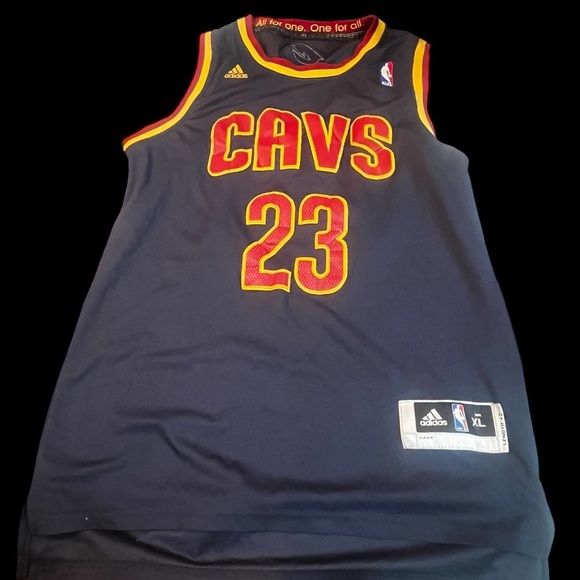 RARE Adidas LeBron James Signed Sz XL Cleveland Cavaliers Swingman Jersey - Picture 5 of 11